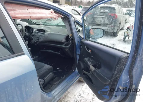 2010 Honda Fit Sport z USA, uszkodzony, nr VIN JHMGE8G49AC011391